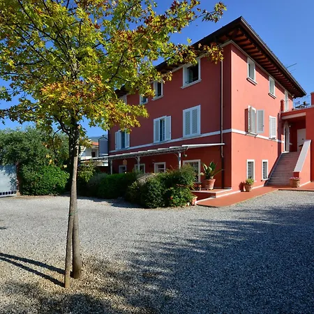 In Versilia アパート *